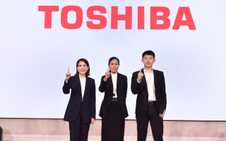 โตชิบา พร้อมทะยานขึ้นสู่ที่ 1