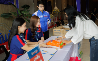 ปักหมุดจุดรับบริจาค ทิพยประกันภัยร่วมส่งต่อความห่วงใย  