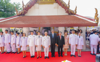 เอไอเอ ประเทศไทย บริจาคจตุปัจจัยทำบุญ และถวายผ้าพระกฐินพระราชทาน  