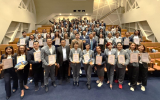 กรุงเทพประกันชีวิตนำทีมผู้บริหารตัวแทน ชนะการแข่งขันสร้างตัวแทนใหม่ 